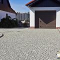 garageneinfahrt-natursteinpflaster